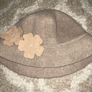 Nine West Elegant Tan Wool Hat with Floral Accents